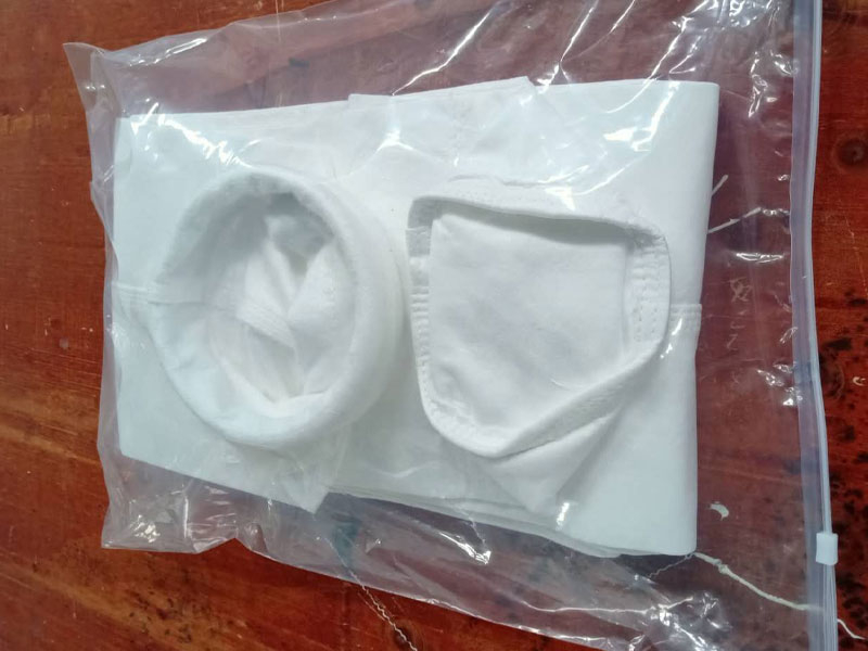 PTFE除尘滤料.jpg